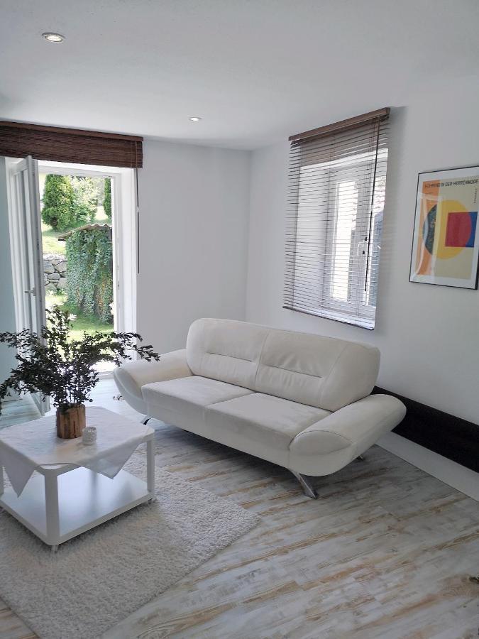 Münsing Nähe Starnberger See, schöne Ferienwohnung, Gästewohnung 125qm EG OG KONTAKTFREI Exterior foto