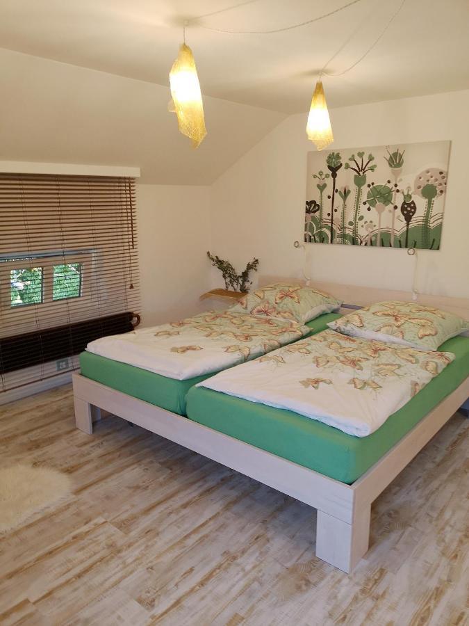 Münsing Nähe Starnberger See, schöne Ferienwohnung, Gästewohnung 125qm EG OG KONTAKTFREI Exterior foto